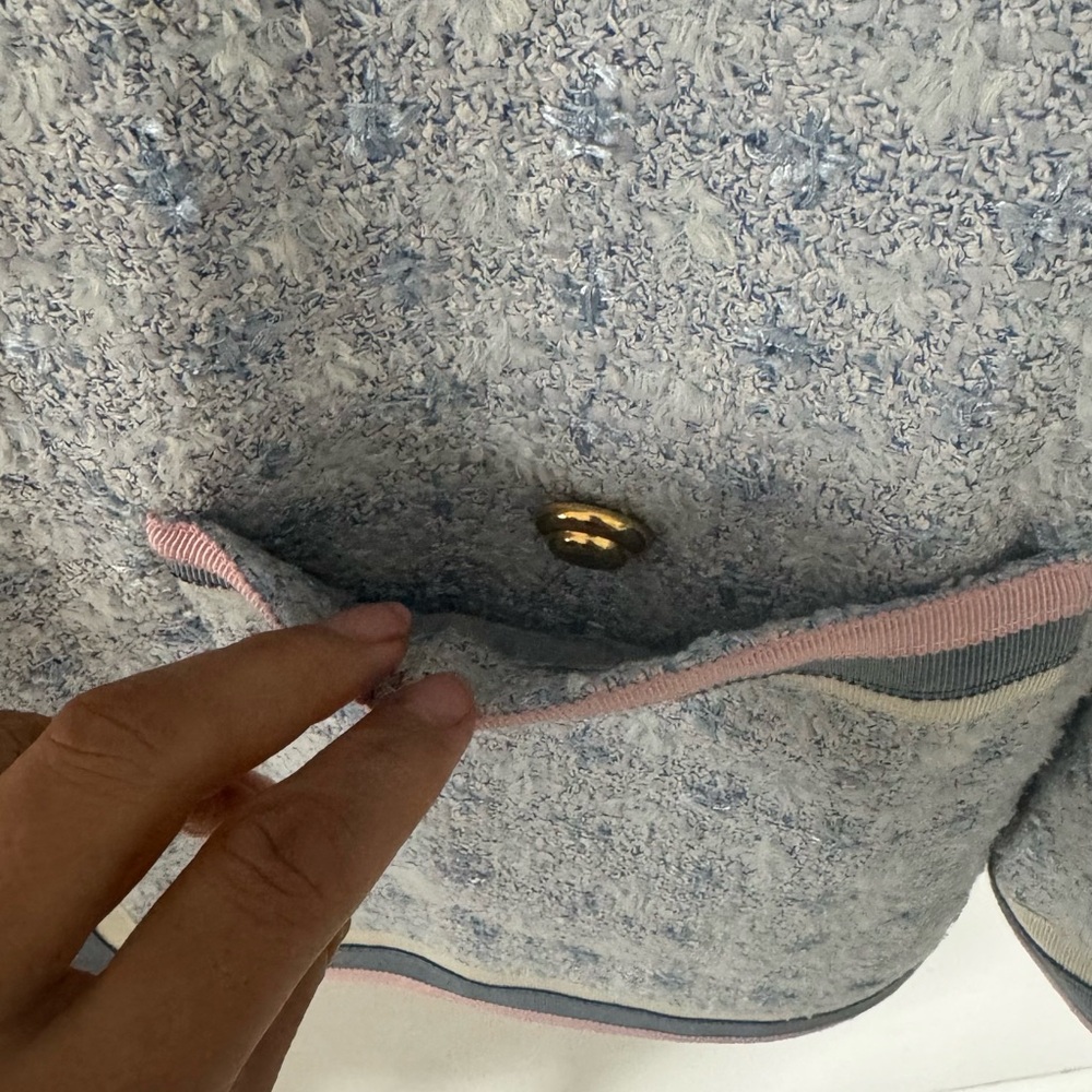 Gucci Blue and Pink Blazer with Textured Design - Picture 7 of 12